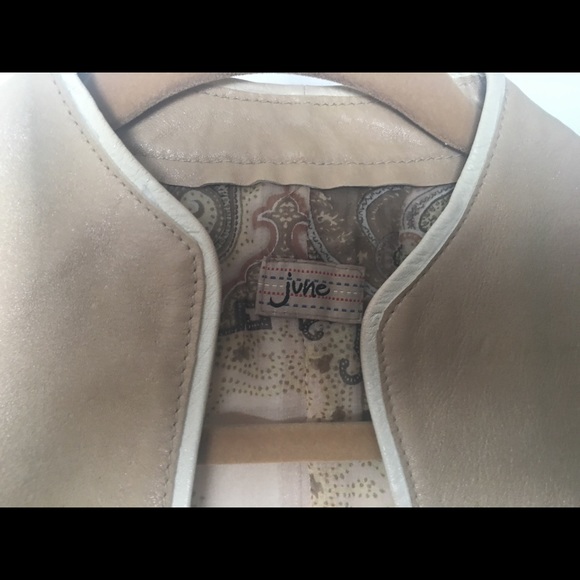 Jacket - Picture 2 of 4