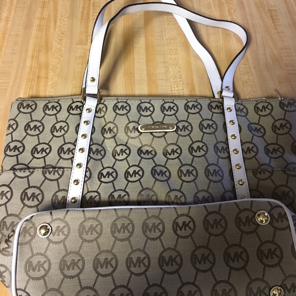 Michael Kors bag