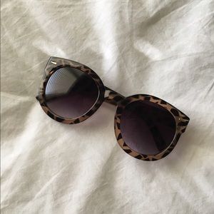 Urban outfitters sunglasses