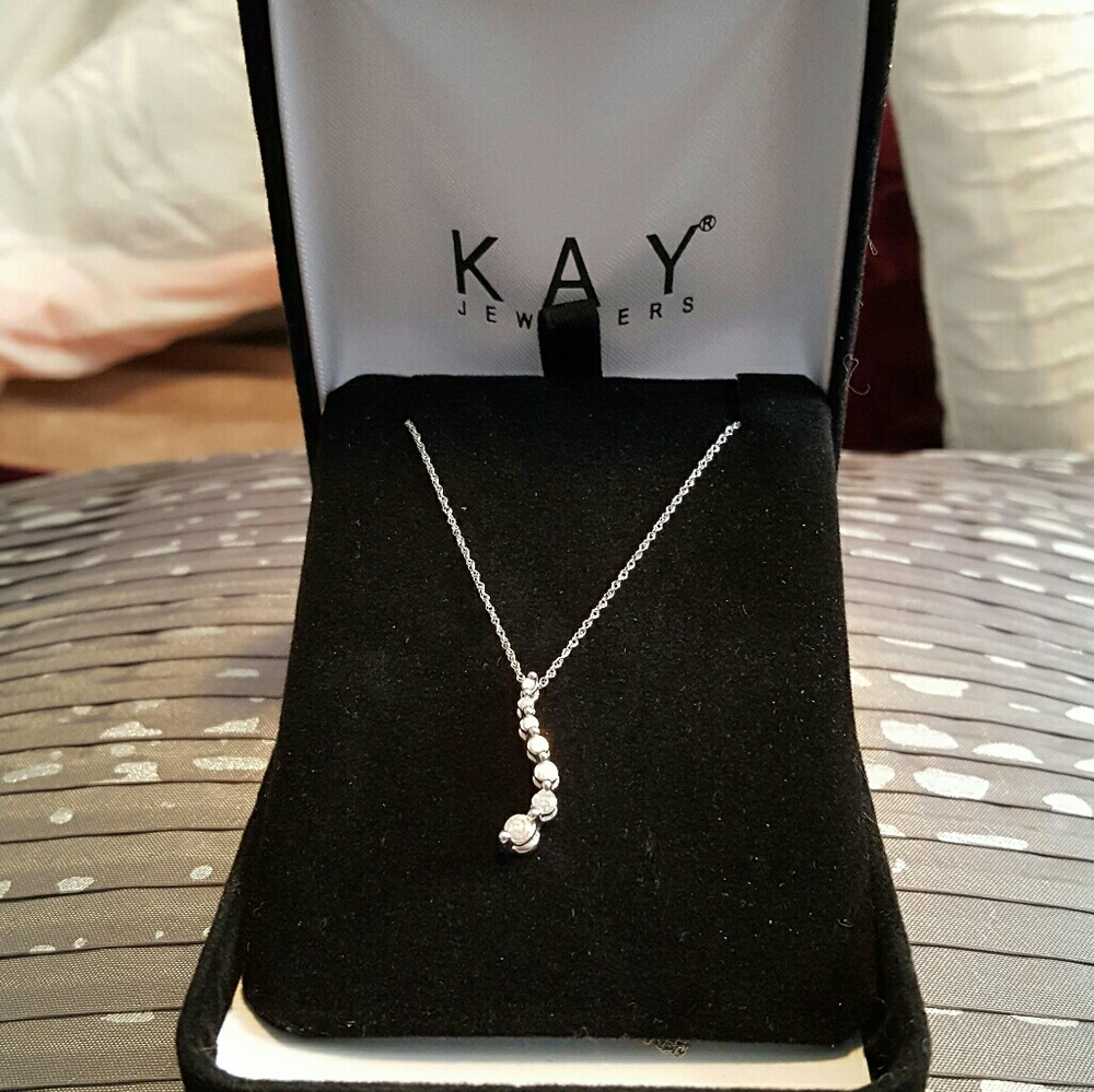 Kay Jewelers 10 kt White Gold Journey Necklace