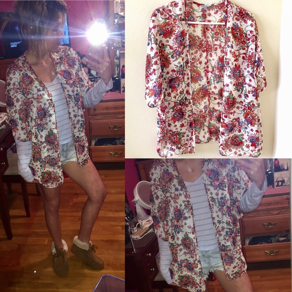 🆕Floral Sheer Kimono! NWOT