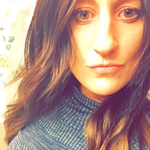 Meet your Posher, Kim