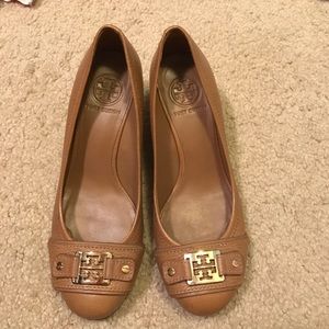 Tory Burch wedges Tan 7.5