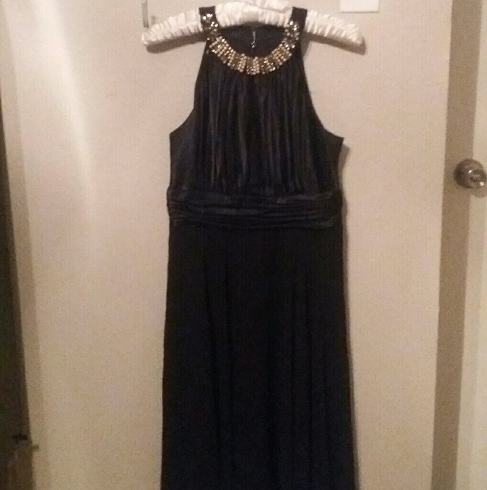 Black dress size 6Petite