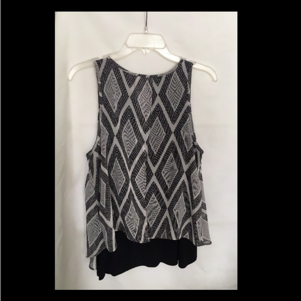 Tank Top - Picture 4 of 4