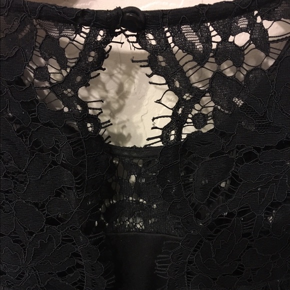 🌹Banana Republic Lace Dress🍾 - Picture 4 of 5