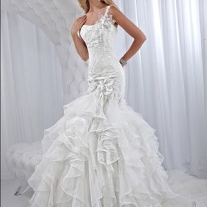 NWT Impressions bridal gown.