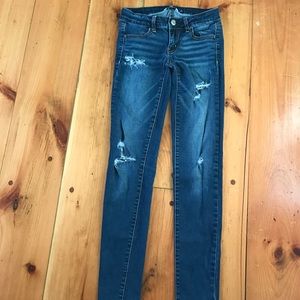 American Eagle super stretch skinny jeans// size 0