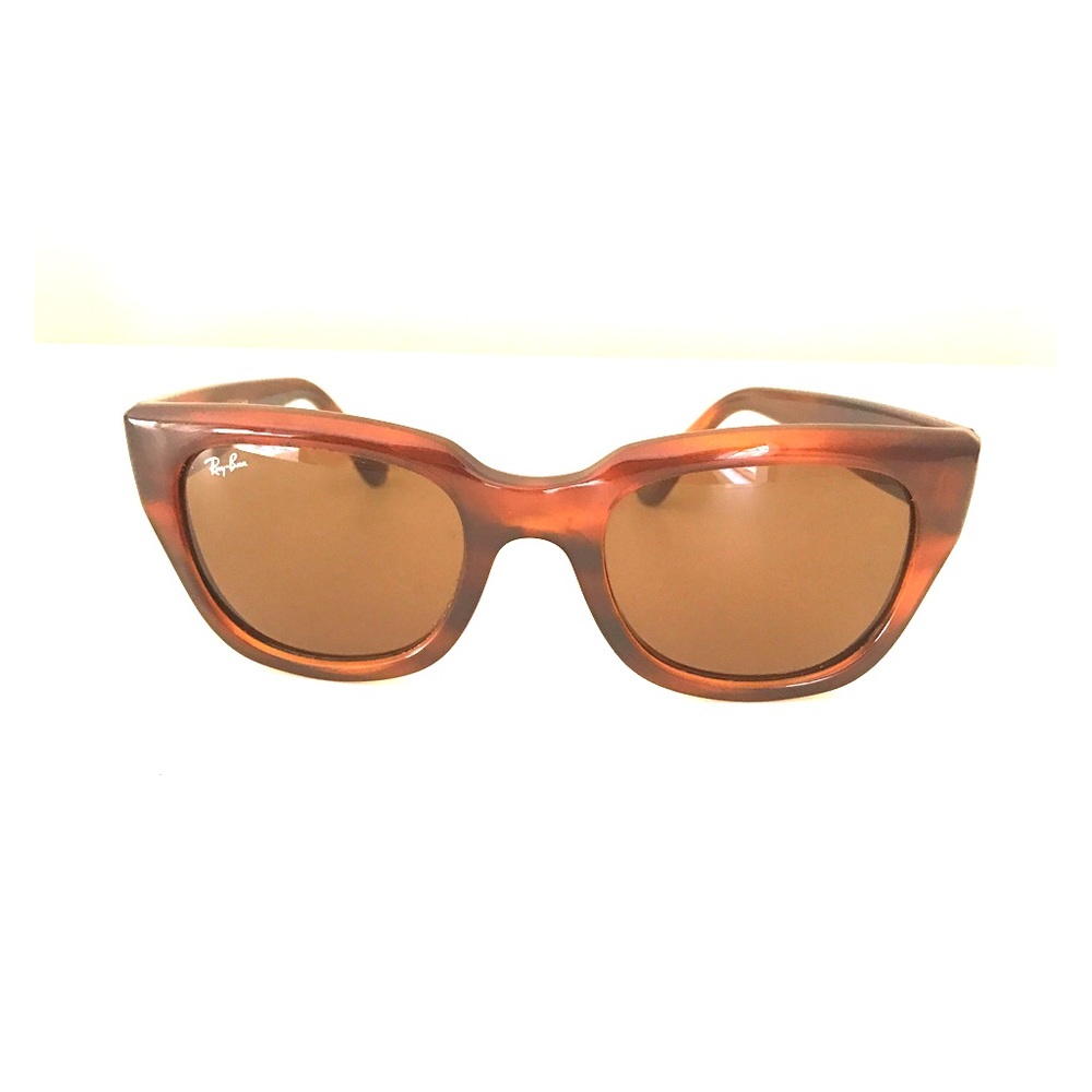 Ray-Ban Cat-eye Women's Wayfarers