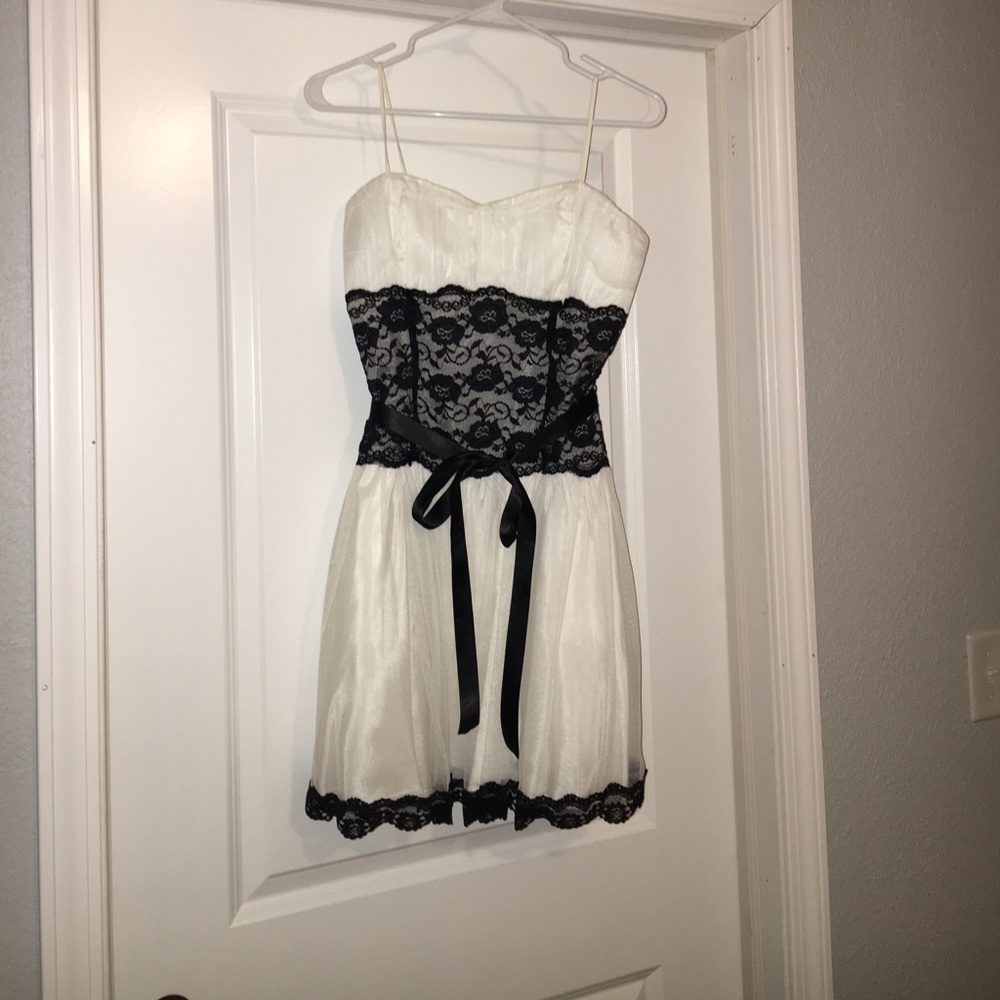 Black and white dress