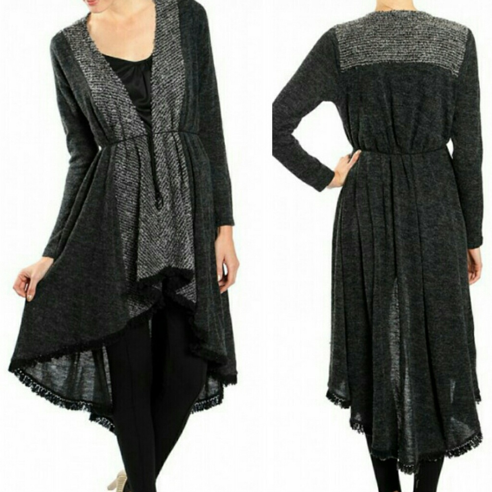 NWT- Ryu Black/Gray Duster