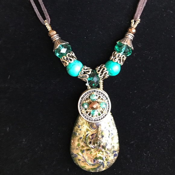 Necklace - Picture 2 of 2