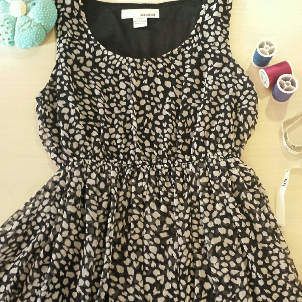 Sans Souci black and white dress