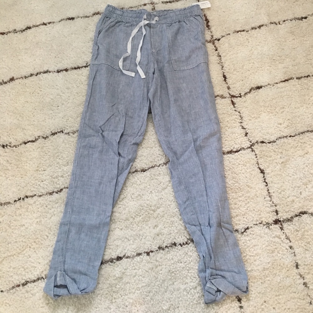Old Navy Linen Capris- Tall