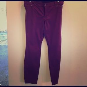 Old Navy Plum Jeggings.  Size 18.
