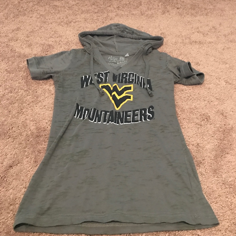 Hooded WV t shirt