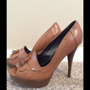 Simply Vera stiletto high heels