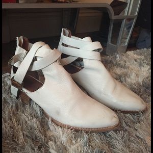 Jeffery Campbell shoes