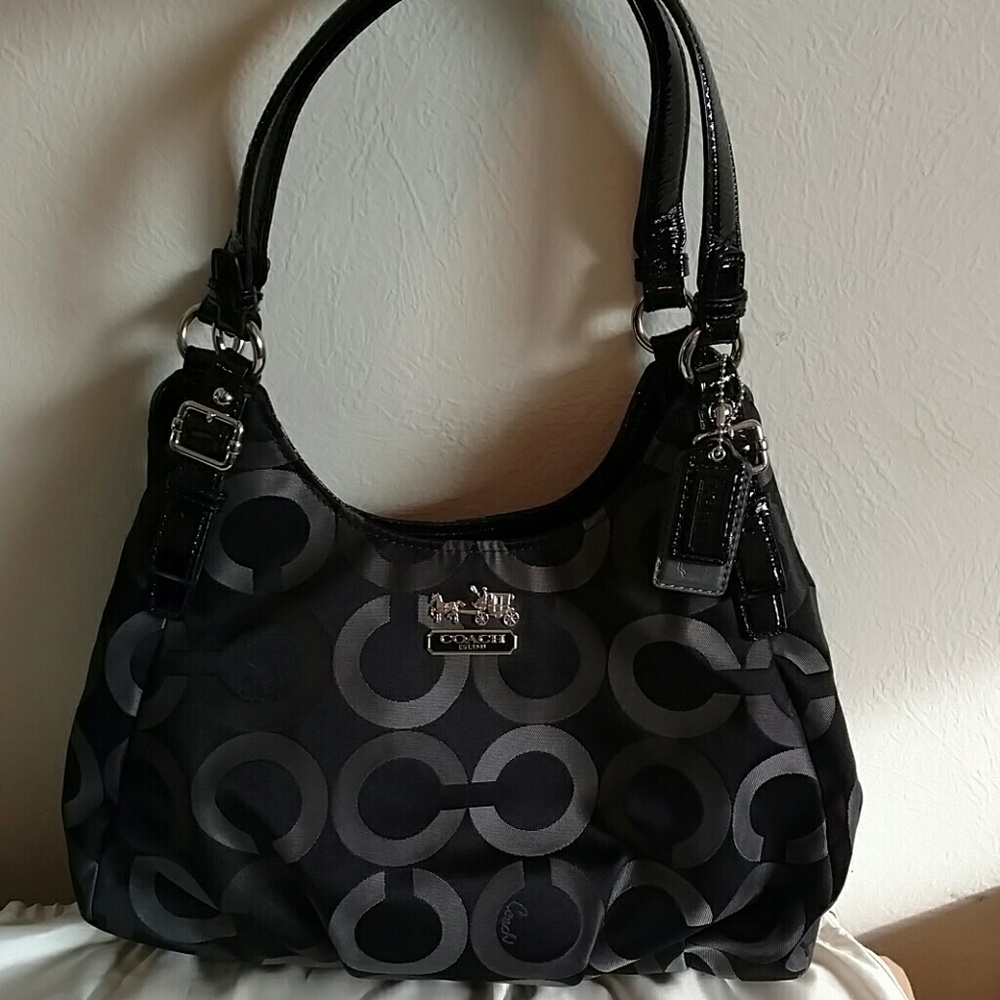 Coach 20244 Maggie Op Art