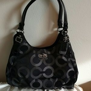 Coach 20244 Maggie Op Art