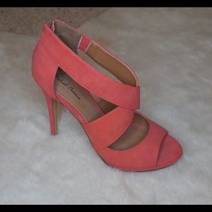 Salmon heeled Sandals