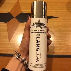 glam glow super clean mud to foam cleanser