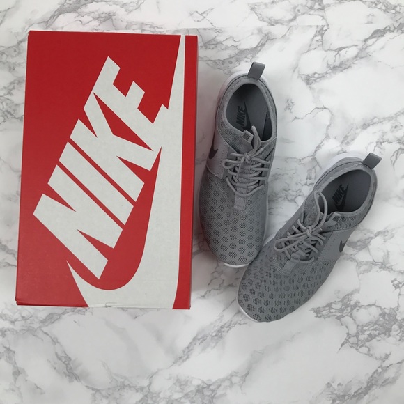 Nike Shoes - ⬇️ Gray Nike Juvenate Sneakers