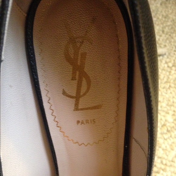 YSL Tribute Two Textured Leather Platform Pumps - Picture 6 of 7