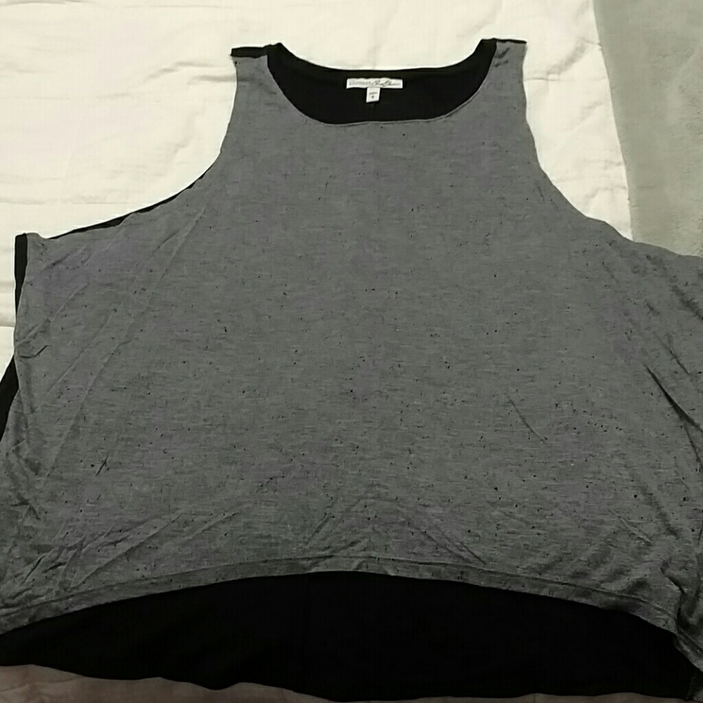 Low cut side tank