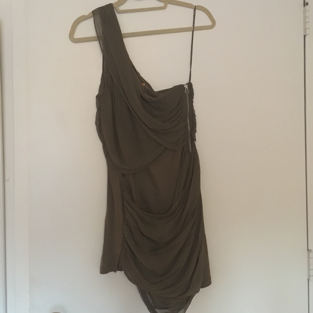 Alice and Olivia one shoulder dress