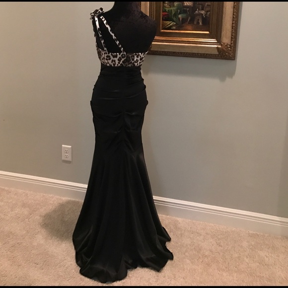 One Shoulder Leopard Mermaid Gown - Picture 2 of 5