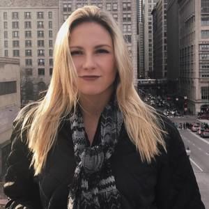 Meet your Posher, Courtney