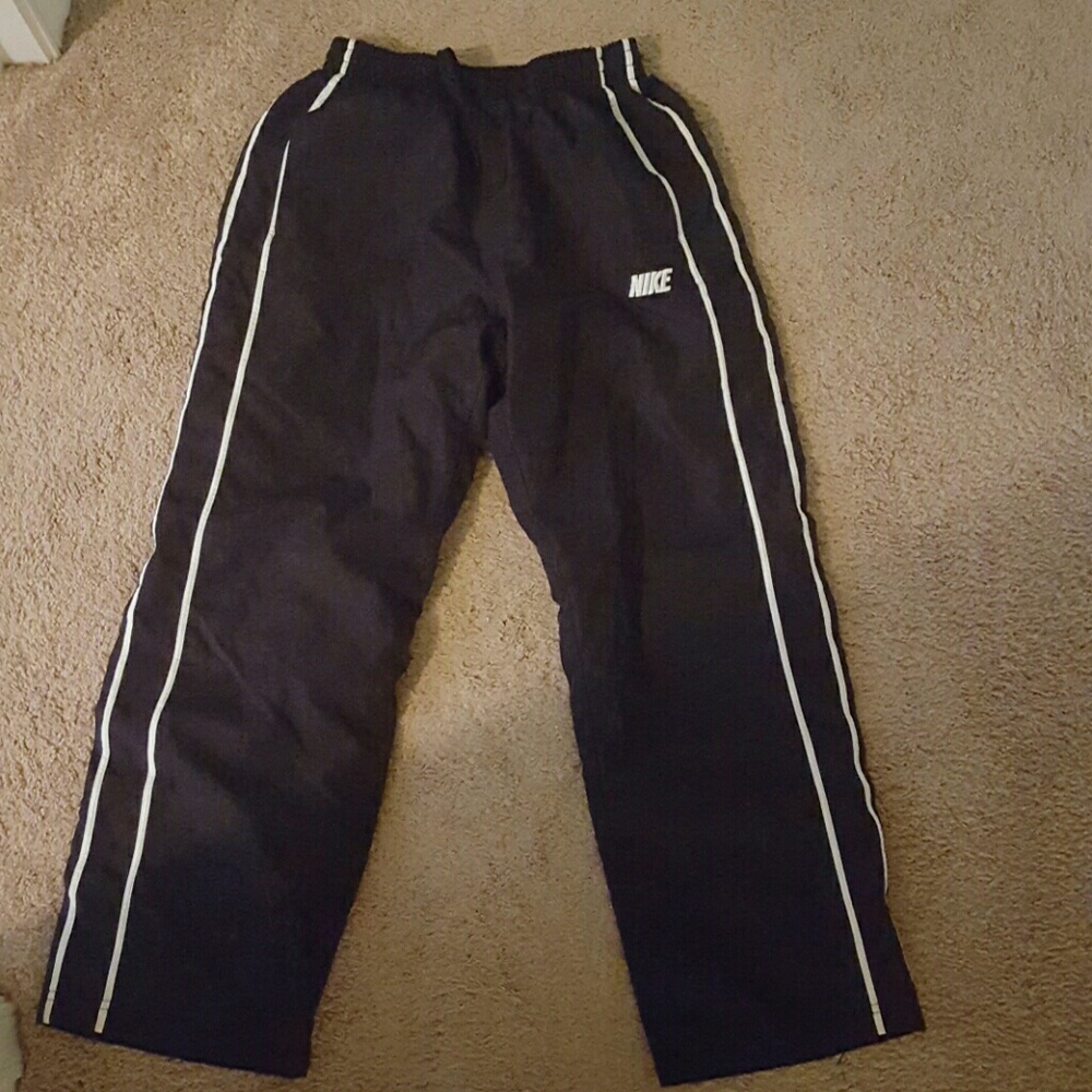 Boys Nike athletic pants