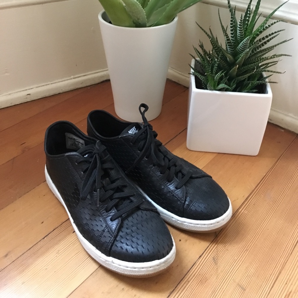 Nike Tennis Classic Ultra Laser Cut Black Sneakers