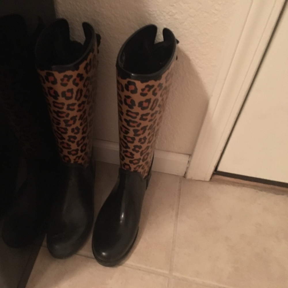 Rain boots- COACH NEVER WORN