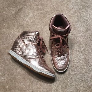 Nike sky high sneakers