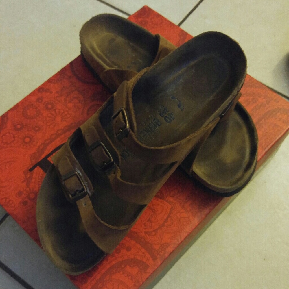 Women's sandals