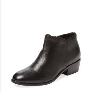 Seychelles Xylophone Leather Bootie Black