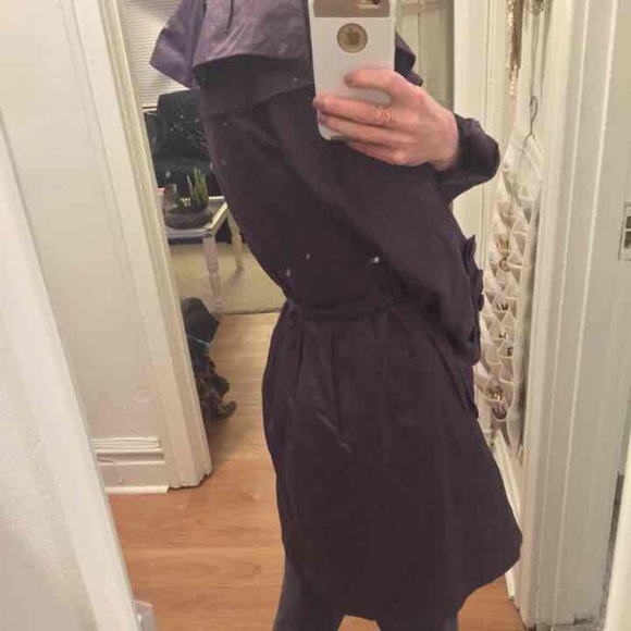 Purple Ruffle Collar Lightweight Coat - Picture 3 of 5