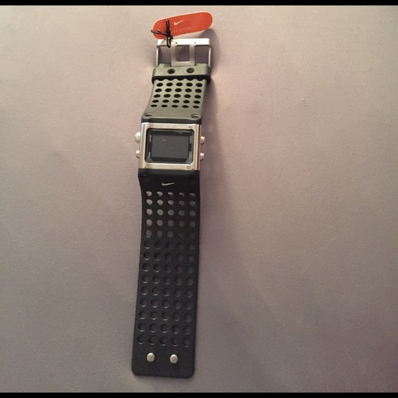 nike sledge watch