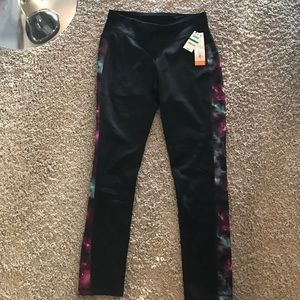 Fleece lined leggings with built in pocket
