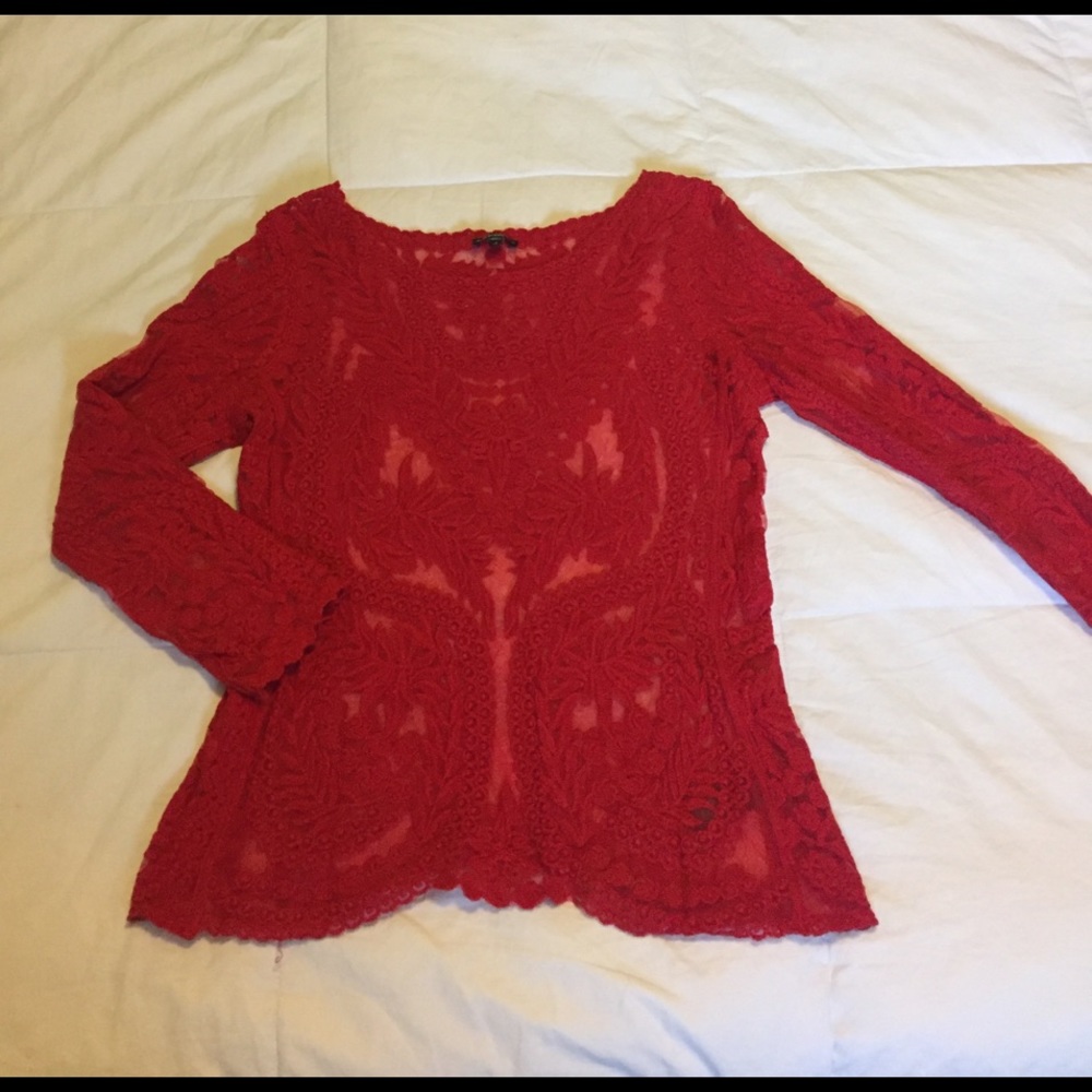Sheer lace Express top