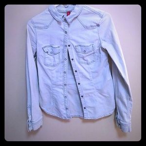 Long sleeve denim shirt