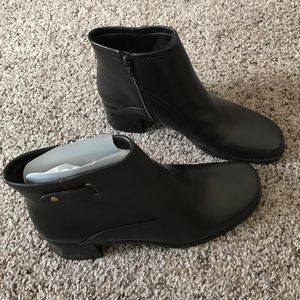 New LifeStride Dark Brown Ankle Size 10M