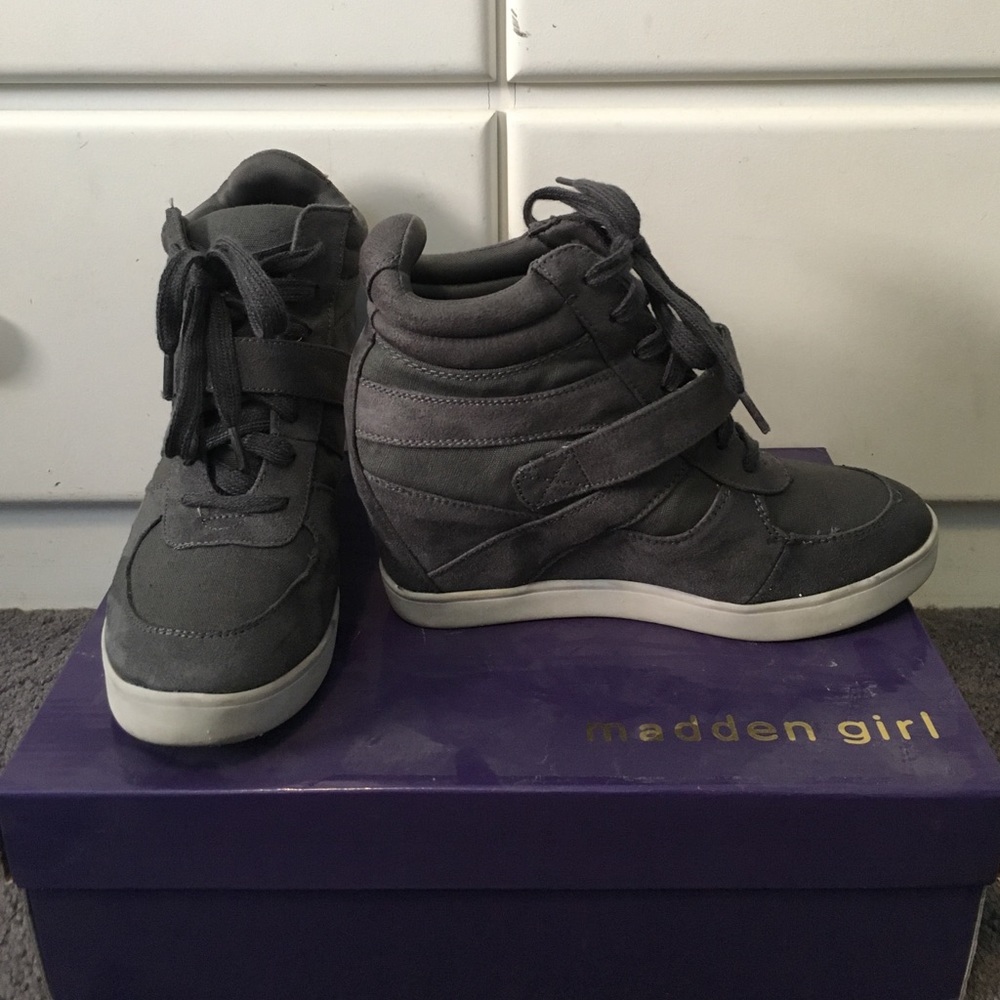 Madden Girl Olleyy Wedge Heel Sneakers Gray