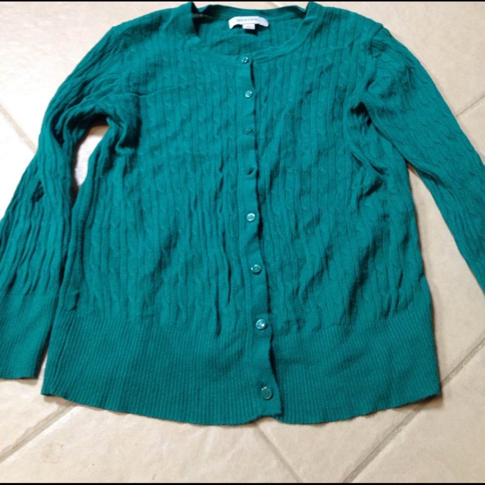 Cotton blend cable knit cardigan