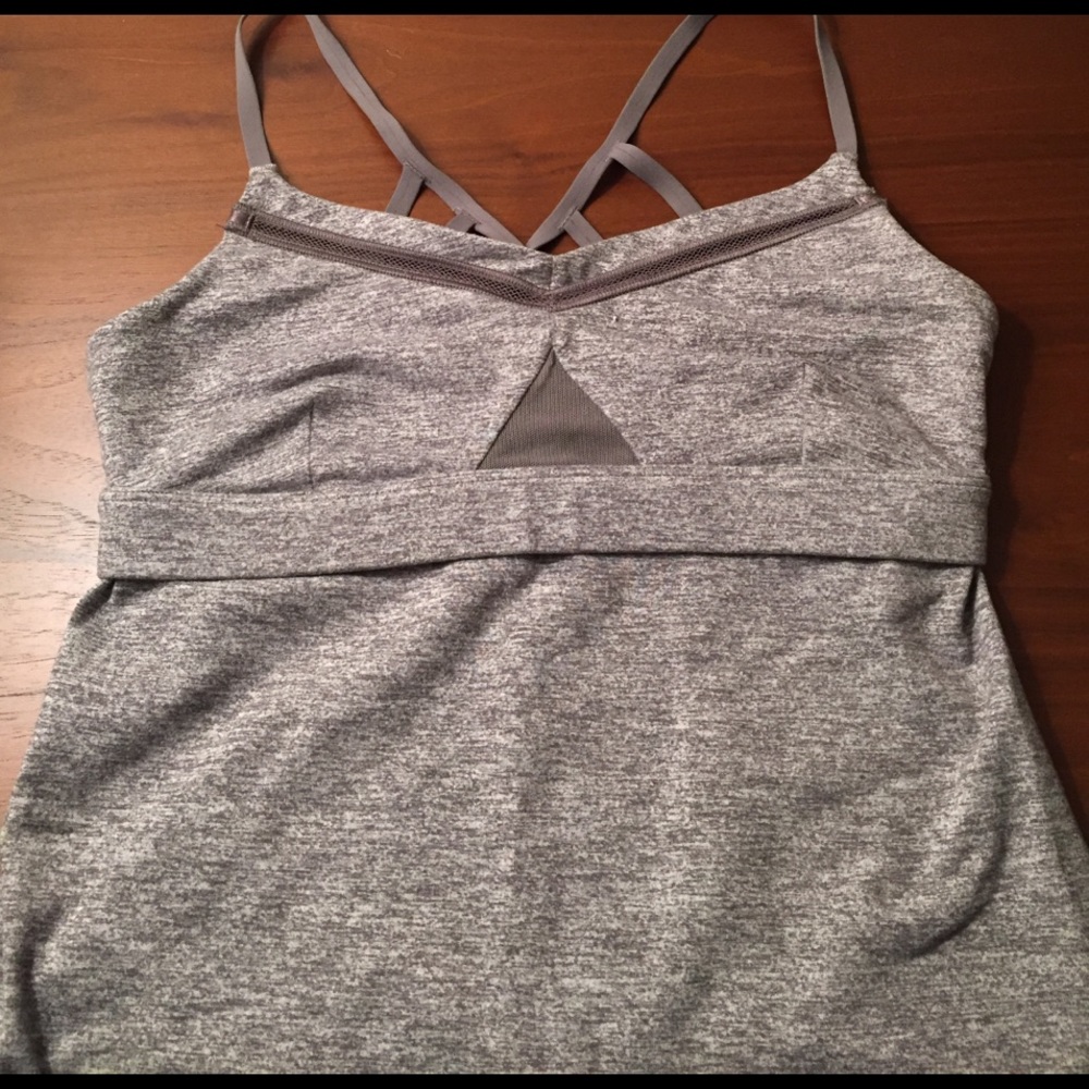 NWOT Lululemon yoga tank