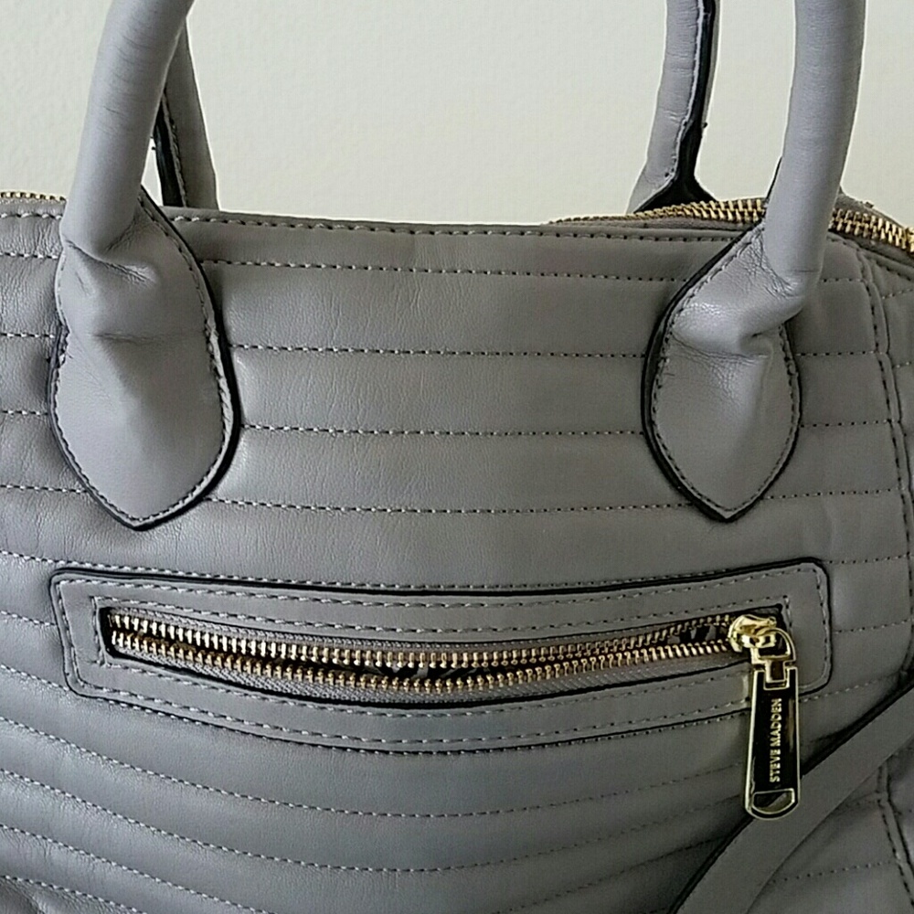 Steve Madden - Picture 2 of 3