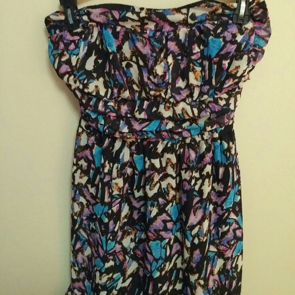 No sleeve dress - Picture 2 of 2