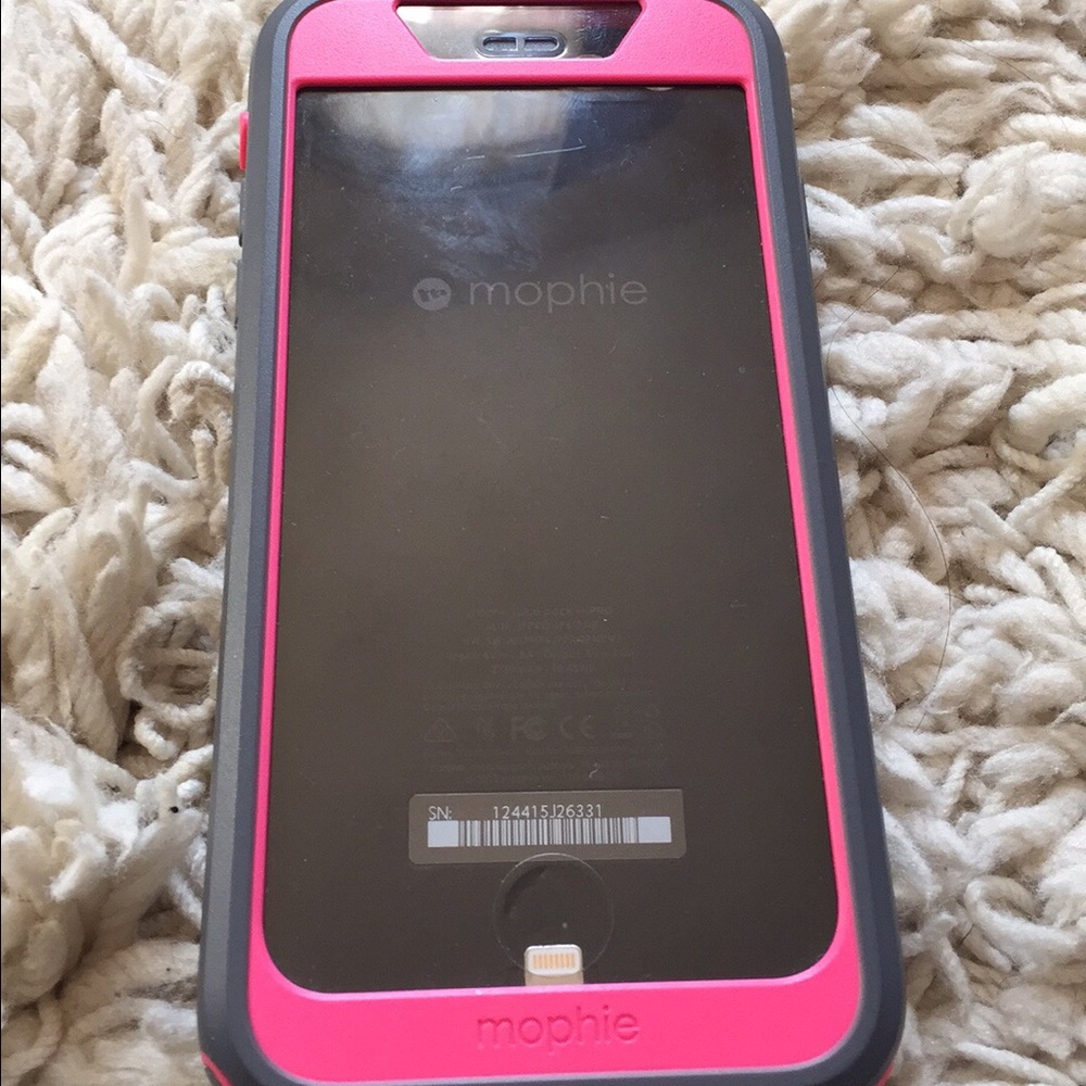 Mophie Charging case for iPhone 6 or 6s